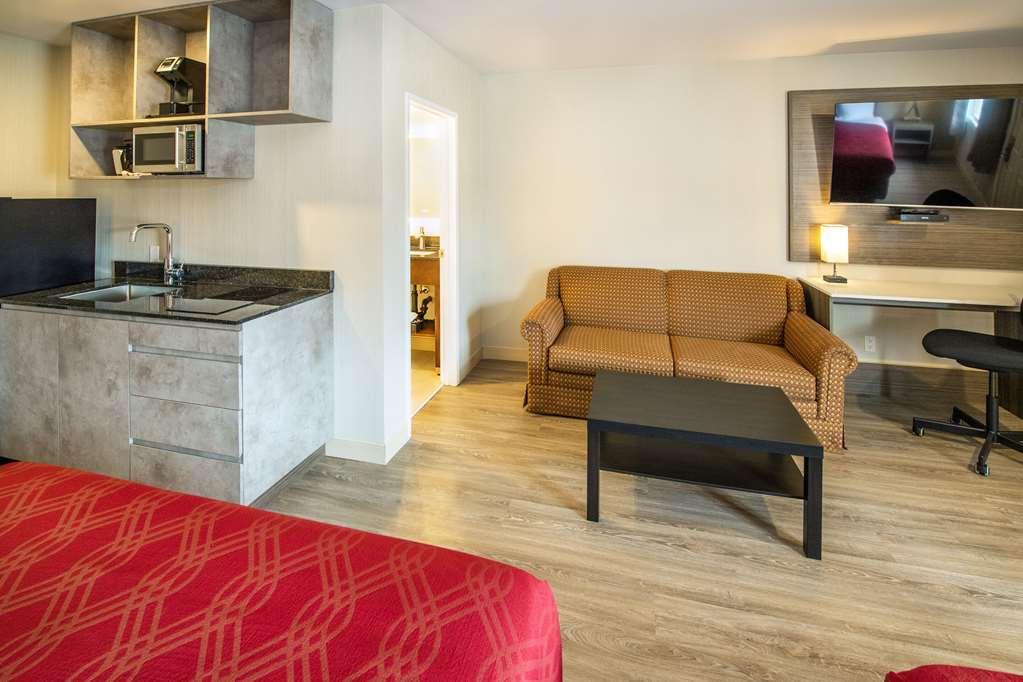 Econo Lodge Inn & Suites Pincher Creek Habitación foto